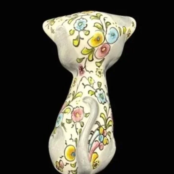 Vintage Italy Artisan Hand Painted Porcelain Cat Figurine Statue Signed - Picture 7 of 10